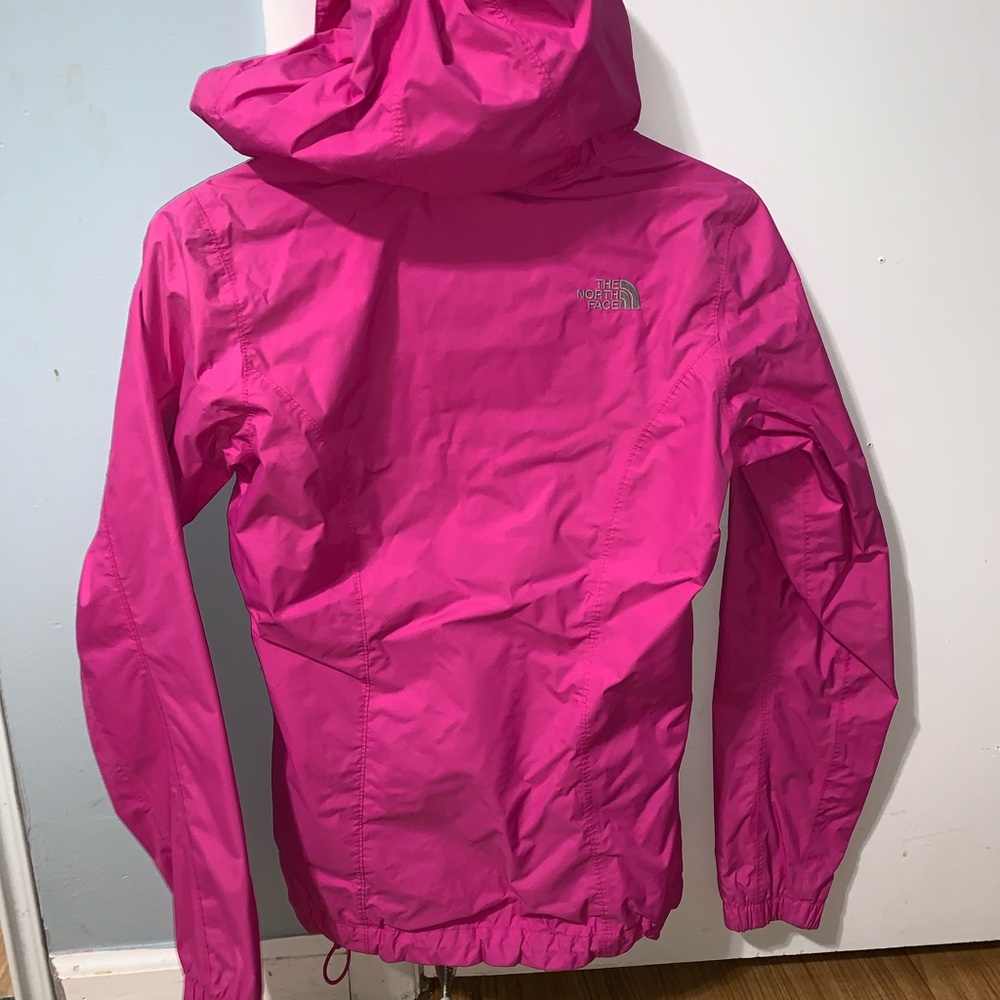 Windbreaker North Face